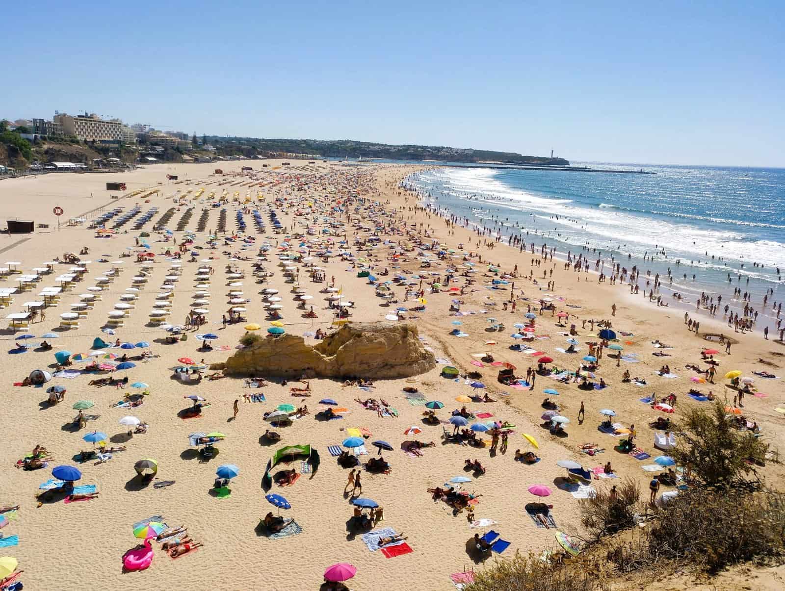 Portimão-Portugal-praia-da-rocha-SUMMER