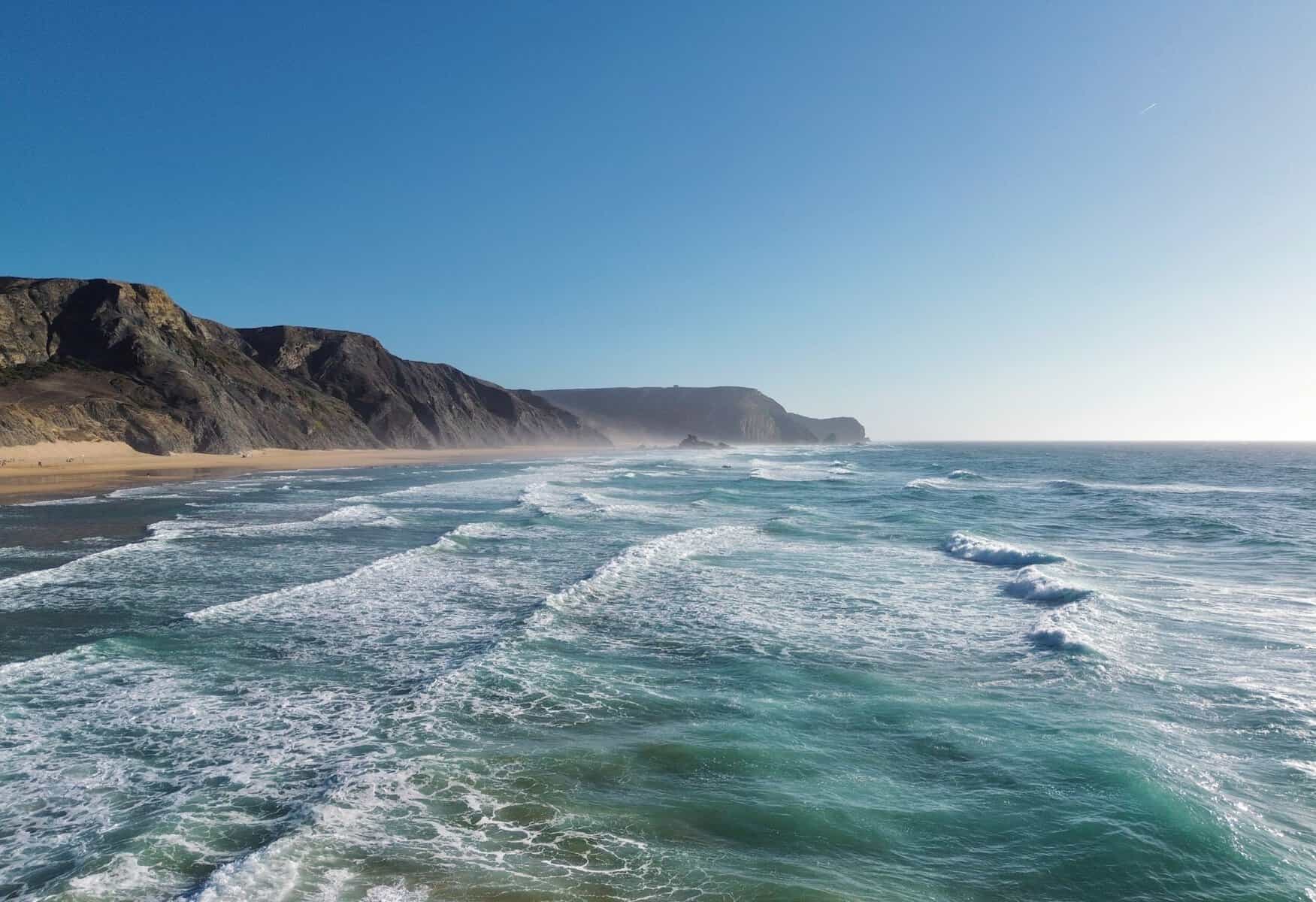 SAGRES-ALGARVE-PORTUGAL-SEA-CLIFFS